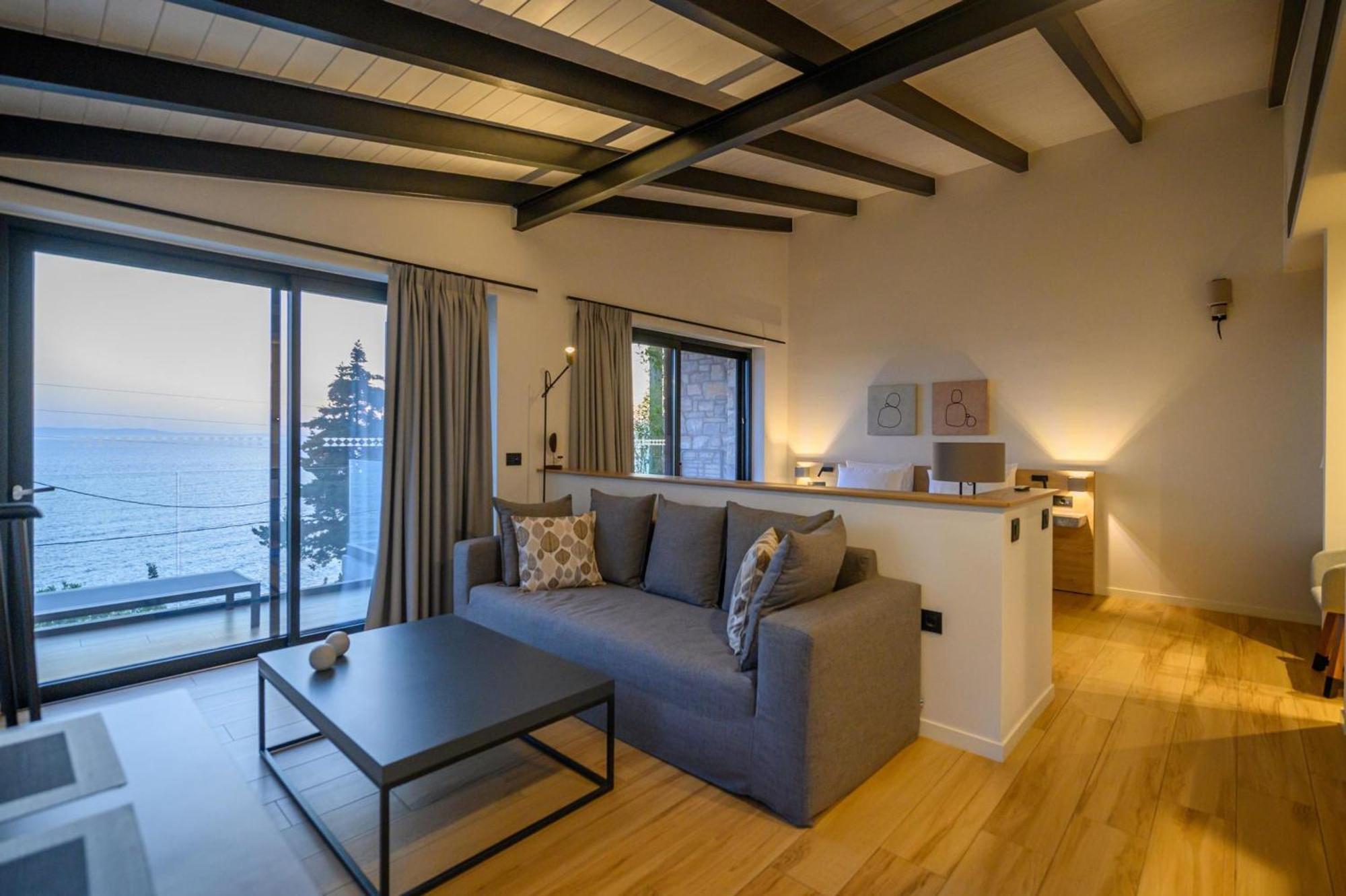 Mani Suites Agios Nikolaos  Luaran gambar